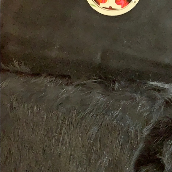 Tory Burch black Rabbit fur logo handbag w chain - Picture 6 of 8